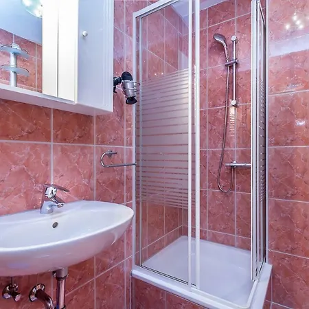 Jozo 1836 Apartamento *